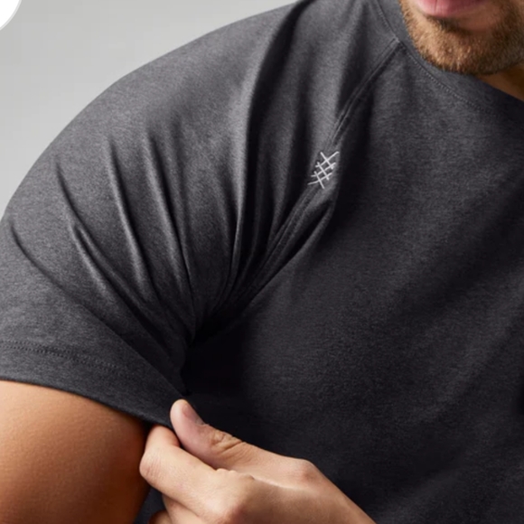 Rhone Reign Short Sleeve Soft Sweat-Wicking Top - Picture 3 of 10